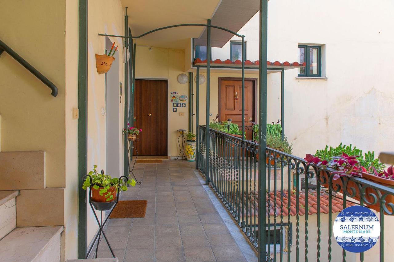 Salernum - Monte Mare Villa Salerno Bagian luar foto